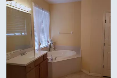 9339 Raes Creek Place, Palmetto, FL 34221 - Photo 9