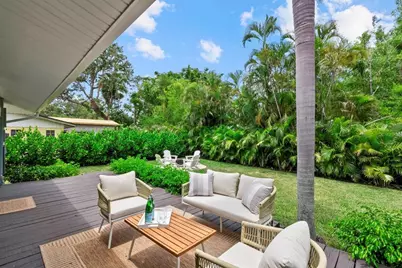 1051 Indian Beach Drive, Sarasota, FL 34234 - Photo 23