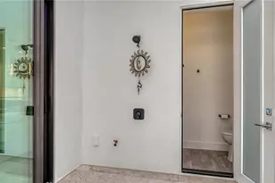 1659 Devonshire Ln, Sarasota, FL 34236 - Photo 33