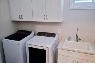 649 Maraviya Blvd, Nokomis, FL 34275 - Photo 17