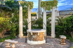 1310 S Lake Shore Dr, Sarasota, FL 34231 - Photo 31