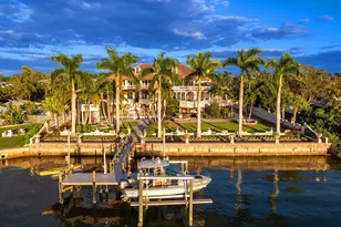 1310 S Lake Shore Dr, Sarasota, FL 34231 - Photo 1