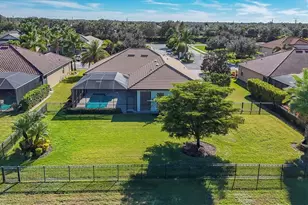 902 145th St Cir NE, Bradenton, FL 34212 - Photo 41