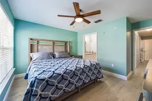 5521 Rosehill Rd, Sarasota, FL 34233 - Photo 15