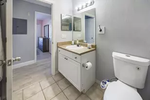 5521 Rosehill Rd, Sarasota, FL 34233 - Photo 29