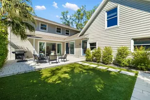 1434 Ladue Ln, Sarasota, FL 34231 - Photo 13