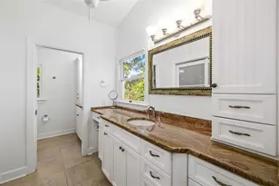 1434 Ladue Ln, Sarasota, FL 34231 - Photo 57