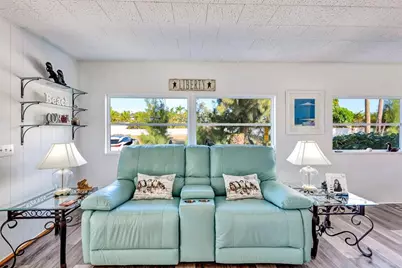 2107 Palma Sola Boulevard #1, Bradenton, FL 34209 - Photo 15