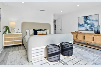 749 Tropical Circle, Sarasota, FL 34242 - Photo 17