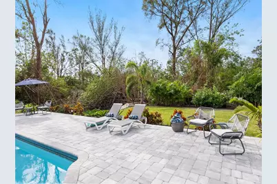 749 Tropical Circle, Sarasota, FL 34242 - Photo 29