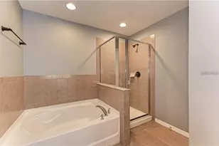 10267 Newminster Loop, Ruskin, FL 33573 - Photo 19