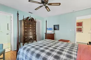 3823 Glen Oaks Dr E, Sarasota, FL 34232 - Photo 19