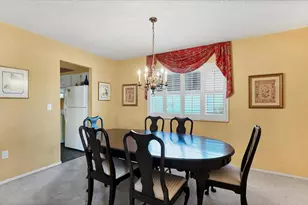 3823 Glen Oaks Dr E, Sarasota, FL 34232 - Photo 11