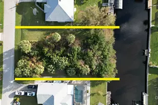 4194 Yucatan Cir, Port Charlotte, FL 33948 - Photo 1