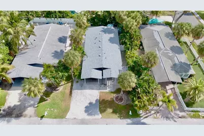 5803 Imperiore Avenue, Holmes Beach, FL 34217 - Photo 33