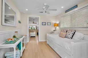 5803 Imperiore Ave, Holmes Beach, FL 34217 - Photo 7