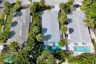 5803 Imperiore Ave, Holmes Beach, FL 34217 - Photo 31