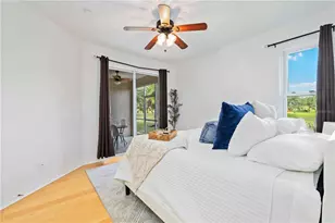 4209 Cascade Falls Dr, Sarasota, FL 34243 - Photo 5