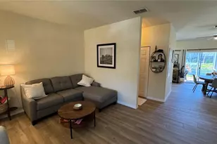 7729 Plantation Cir, University Park, FL 34201 - Photo 3