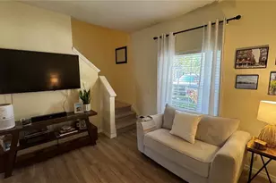 7729 Plantation Cir, University Park, FL 34201 - Photo 7