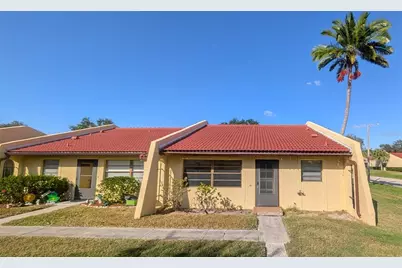 1304 56th Street W #1304, Bradenton, FL 34209 - Photo 1