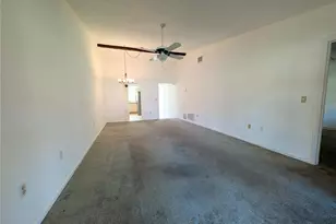 1304 56th St W, Bradenton, FL 34209 - Photo 9