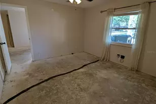 4567 Shoshone Trail, Sarasota, FL 34233 - Photo 11