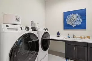 7916 Mainsail Ln, Sarasota, FL 34240 - Photo 51