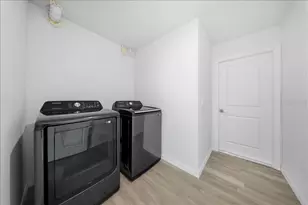 5565 Lavender Ave, North Port, FL 34288 - Photo 23