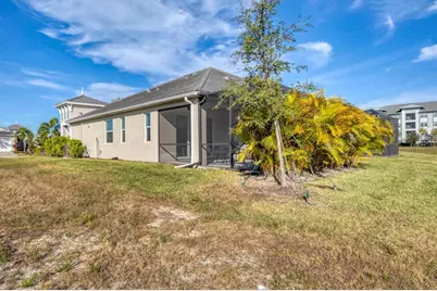 123 Okeeffe Circle, Bradenton, FL 34212 - Photo 31