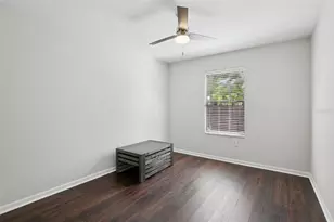 665 Eastpointe Pkwy, Sarasota, FL 34232 - Photo 29