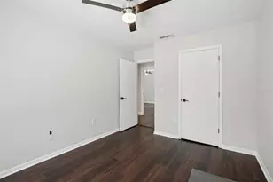 665 Eastpointe Pkwy, Sarasota, FL 34232 - Photo 31