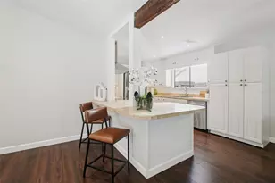 665 Eastpointe Pkwy, Sarasota, FL 34232 - Photo 17