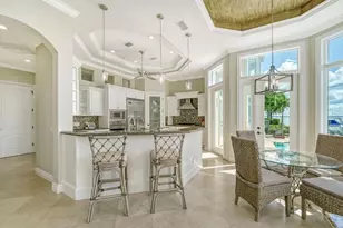 610 Yardarm Ln, Longboat Key, FL 34228 - Photo 15