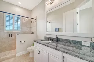 610 Yardarm Ln, Longboat Key, FL 34228 - Photo 39