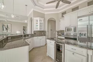 610 Yardarm Ln, Longboat Key, FL 34228 - Photo 17