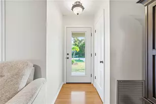 304 Pine Rd, Nokomis, FL 34275 - Photo 5