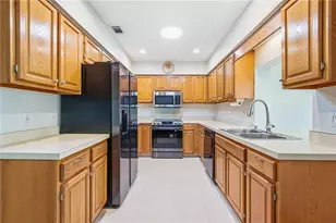 304 Pine Rd, Nokomis, FL 34275 - Photo 9