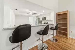 4530 Atwood Cay Cir, Sarasota, FL 34233 - Photo 13