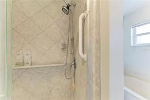 729 Brightside Crescent Dr, Venice, FL 34293 - Photo 27