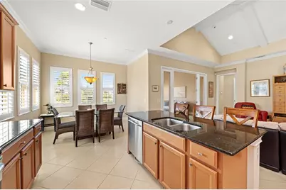 266 Sapphire Lake Drive #202, Bradenton, FL 34209 - Photo 13