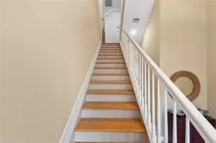 266 Sapphire Lake Dr, Bradenton, FL 34209 - Photo 9