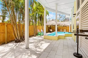 705 N Shore Dr, Anna Maria, FL 34216 - Photo 37