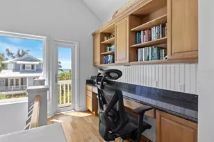 705 N Shore Dr, Anna Maria, FL 34216 - Photo 49