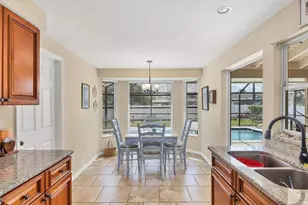 426 Canterbury Rd, Venice, FL 34293 - Photo 17