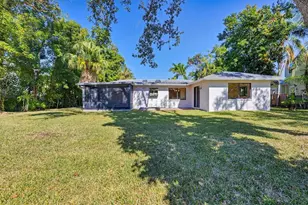 1632 Worrington St, Sarasota, FL 34231 - Photo 25
