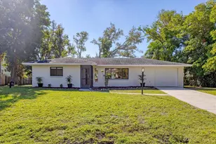 1632 Worrington St, Sarasota, FL 34231 - Photo 1