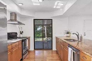 1632 Worrington St, Sarasota, FL 34231 - Photo 13