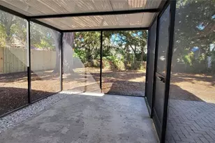 4697 Linwood St, Sarasota, FL 34232 - Photo 9