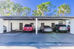 5014 Marsh Field Rd, Sarasota, FL 34235 - Photo 9